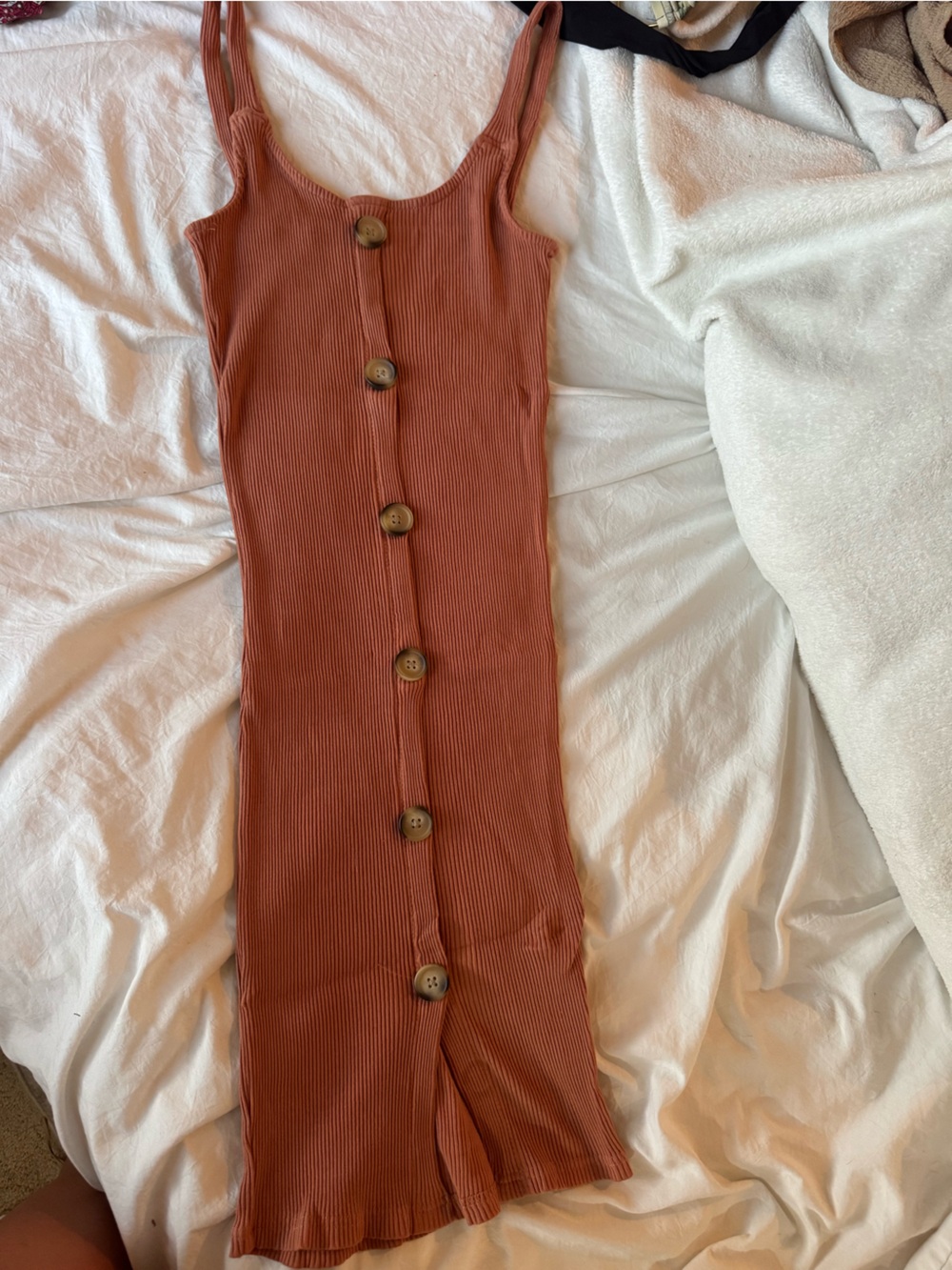 Ribbed Button-Front dress in Rust - Classic Comfort